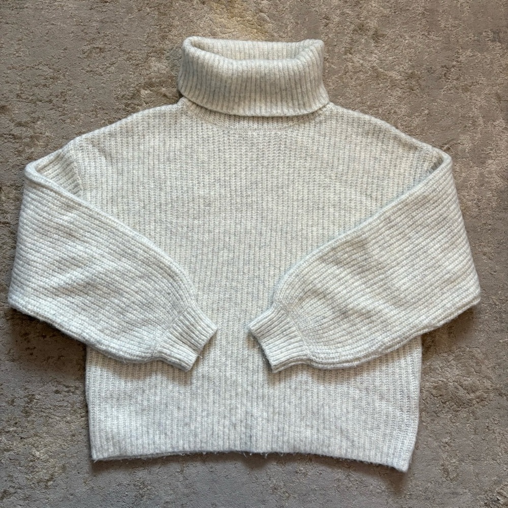 Esqualo Grey Heathered Chunky Knit Turtleneck Oversized Sweater Size Xsmall - Picture 2 of 10